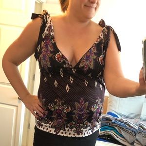 Classy v-neck tank top